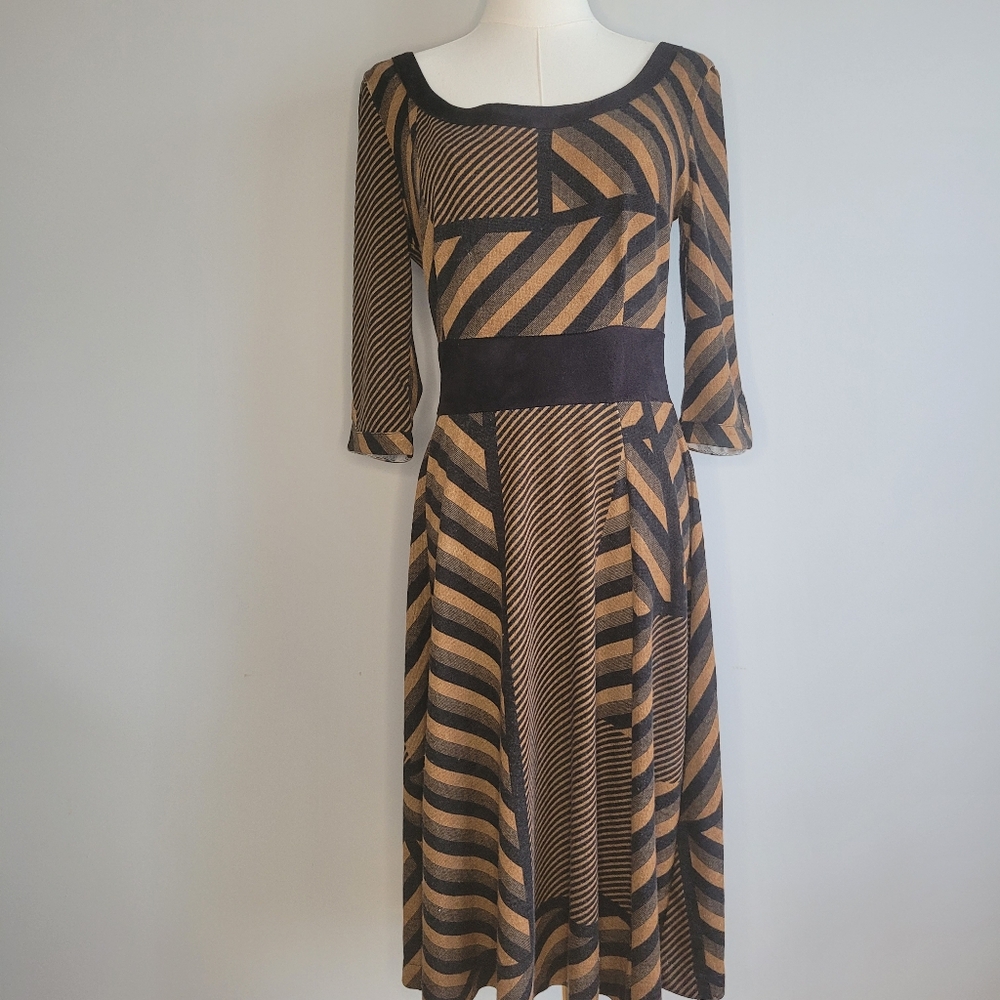 Hazel MODCLOTH Fit and Flare Knit Dress Size L - Picture 7 of 7